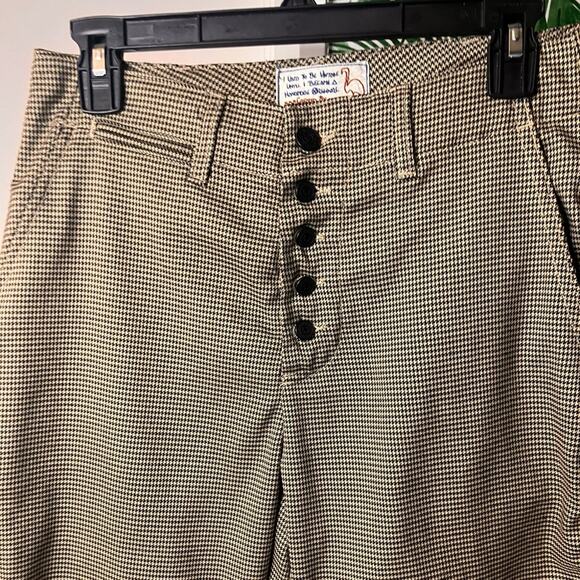 Sandrine Rose Plaid Cropped Pants - Picture 3 of 9